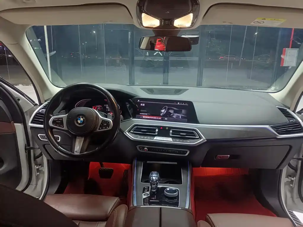 BMW X5 (Import) — миниатюра 10