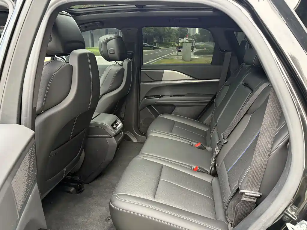Cadillac XT5 — миниатюра 17