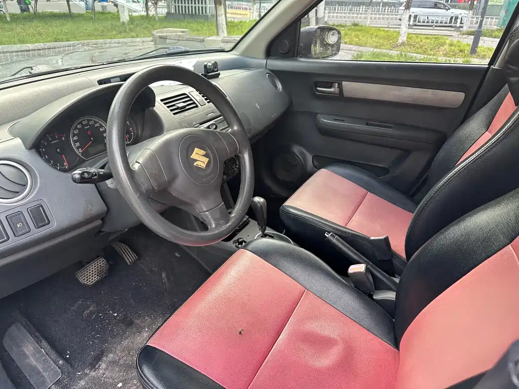 Suzuki Swift 1.5L Auto Standard Edition, фото 15
