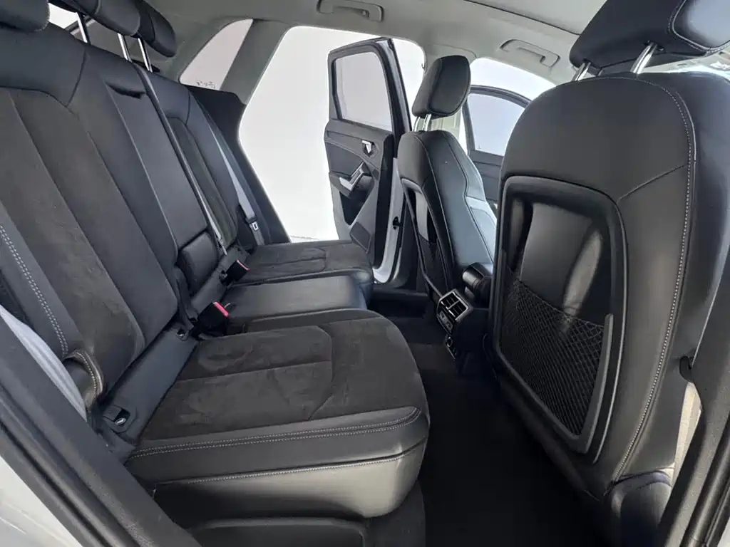 Audi Q3 — миниатюра 12