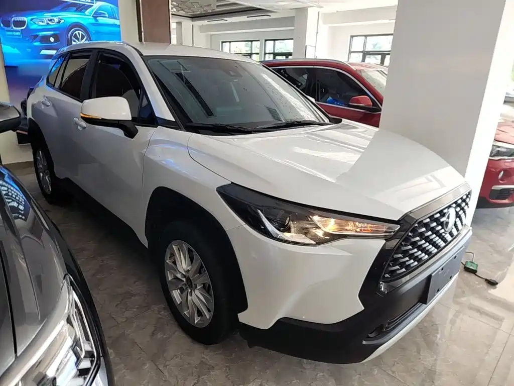 Toyota Corolla Cross — миниатюра 4