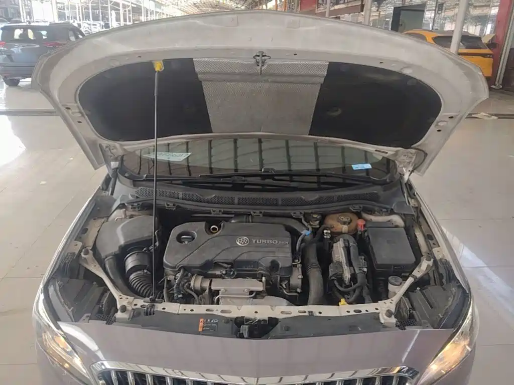 Buick Verano — миниатюра 20