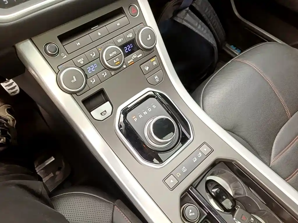 Land Rover Evoque — миниатюра 14