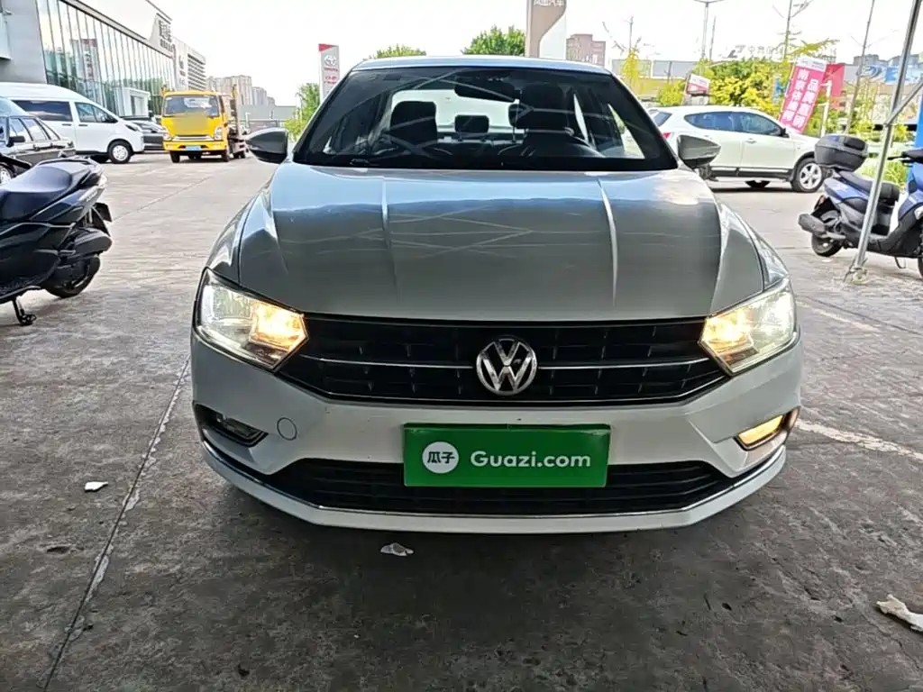 Volkswagen Bora — миниатюра 3