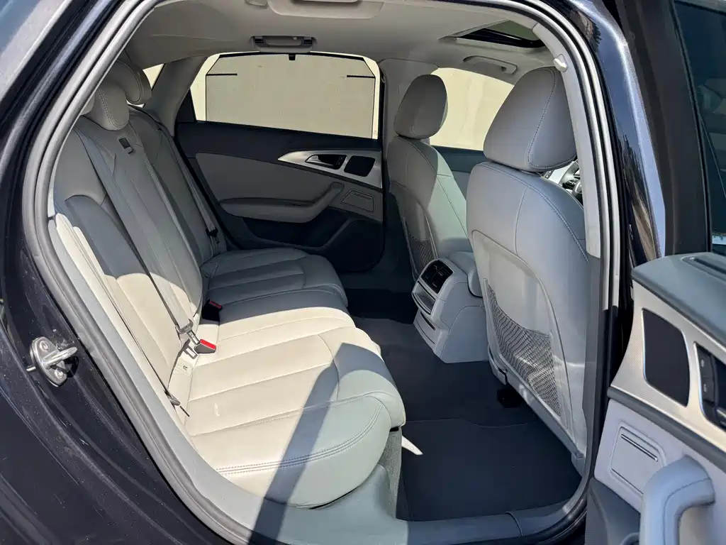 Audi A6L — миниатюра 23