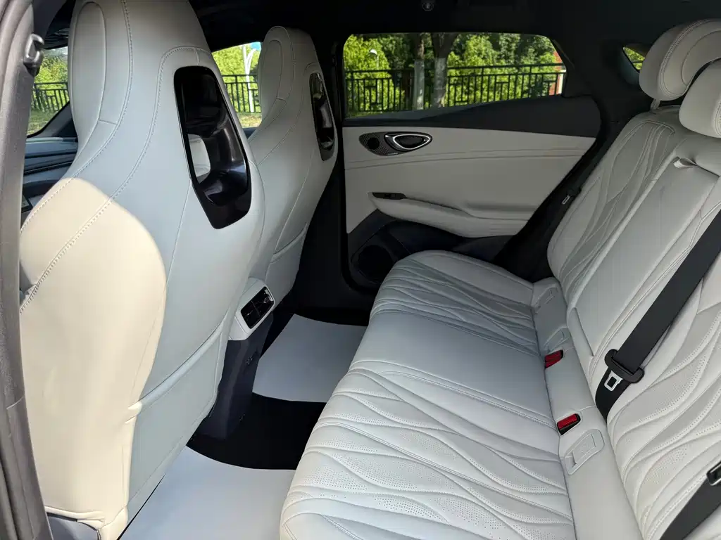 BYD Seal 06GT — миниатюра 10