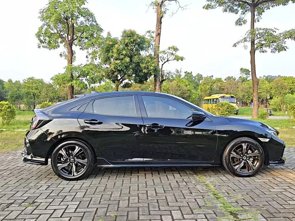 Honda Civic — миниатюра 15