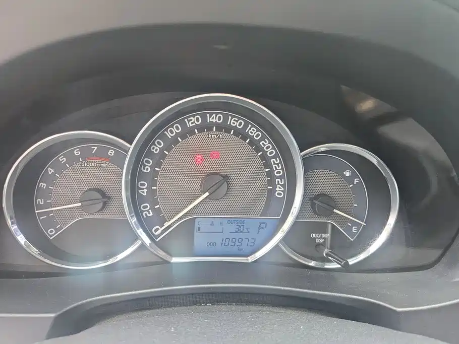 Toyota Corolla — миниатюра 14