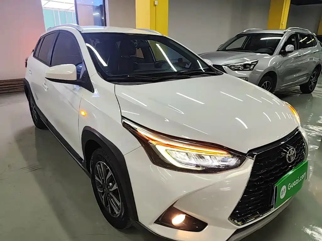Toyota Yaris L — миниатюра 4