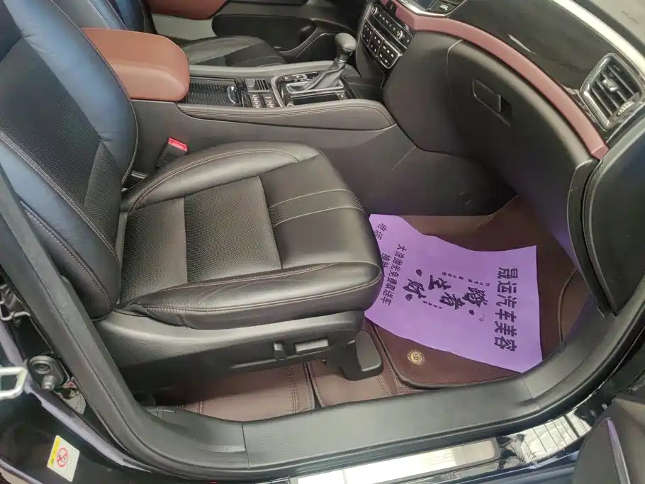 GAC Motor Trumpchi GS8 — миниатюра 8