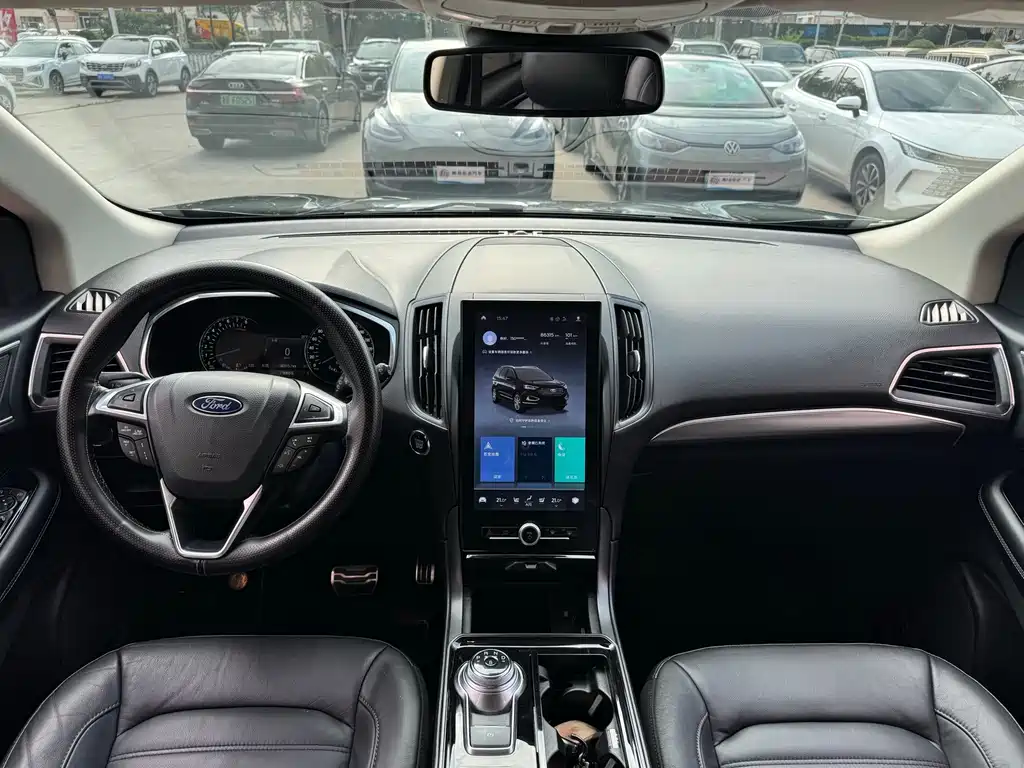 Ford Edge — миниатюра 11