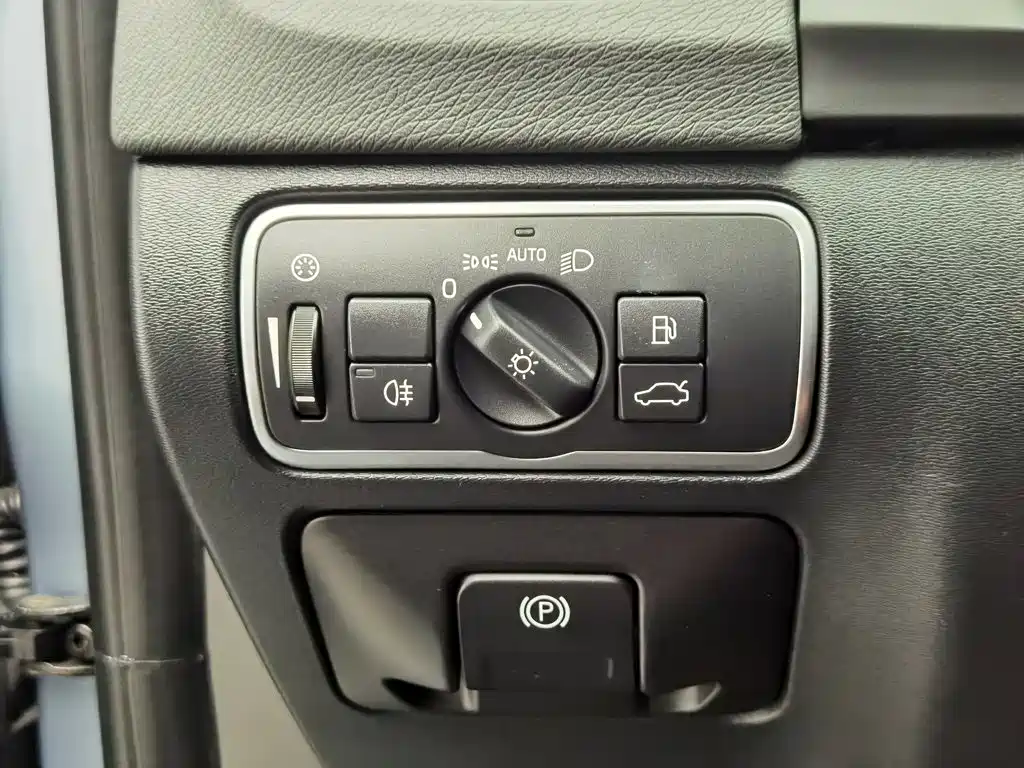 Volvo S60 — миниатюра 21