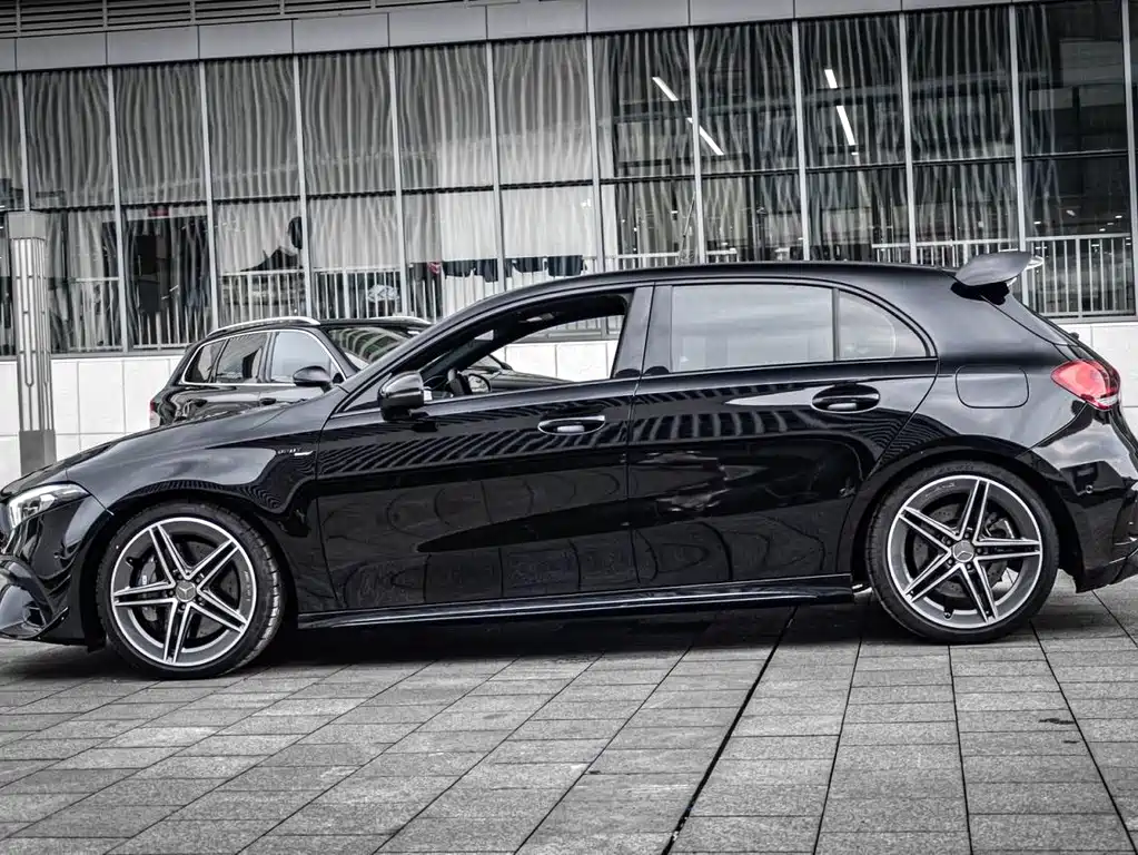 MERCEDES-BENZ  A CLASS AMG