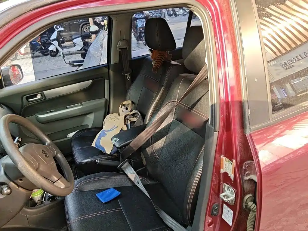 Suzuki Swift — миниатюра 8