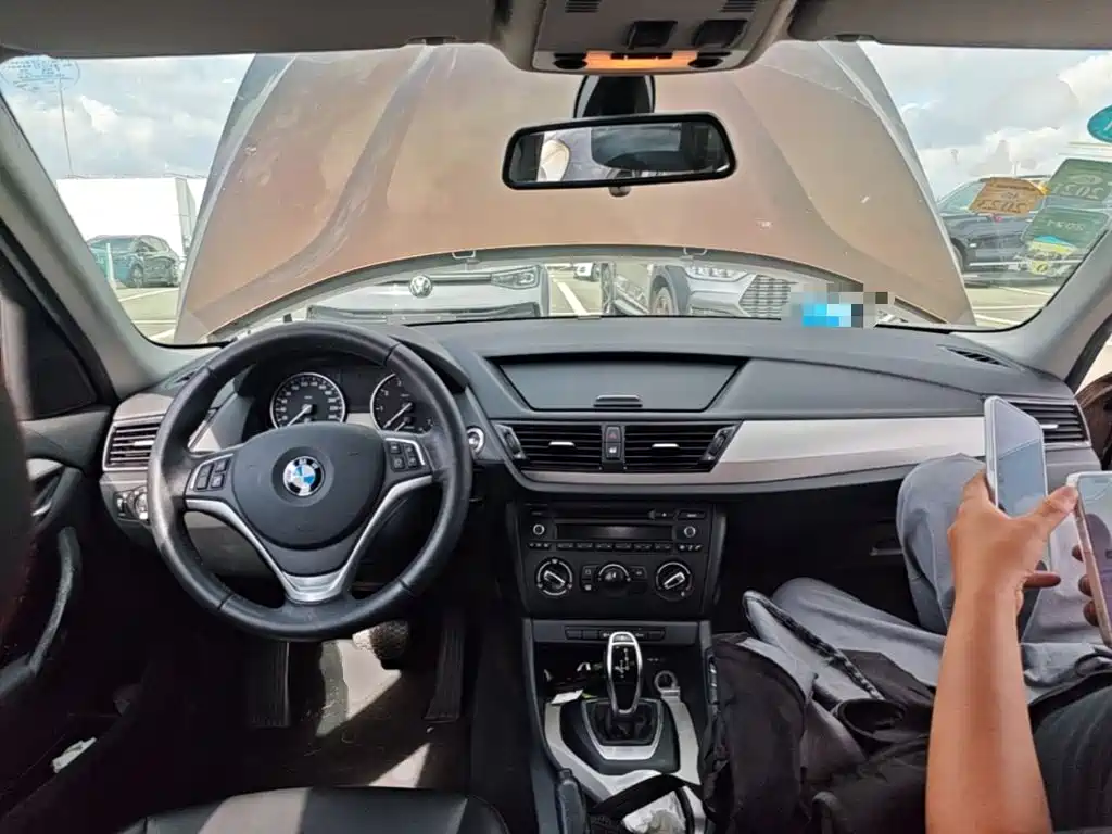 BMW X1 — миниатюра 10