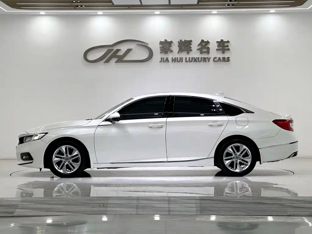 Honda Accord — миниатюра 4