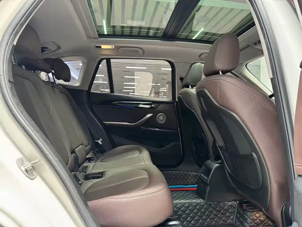 BMW X1 — миниатюра 19