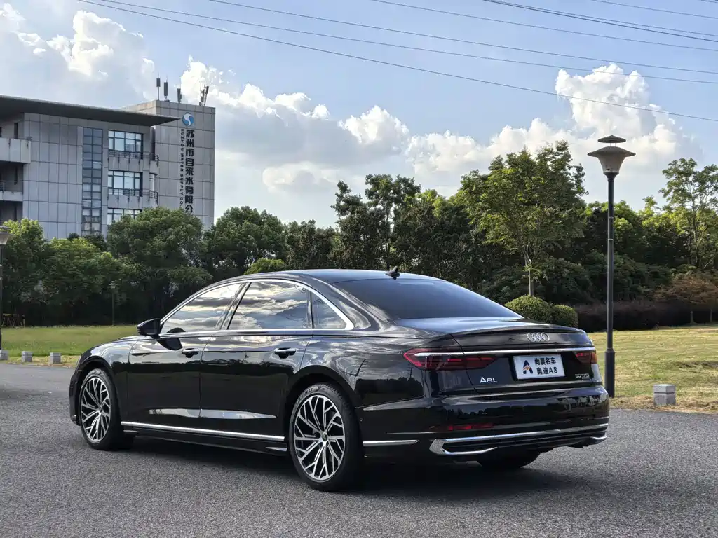 Audi A8 — миниатюра 15