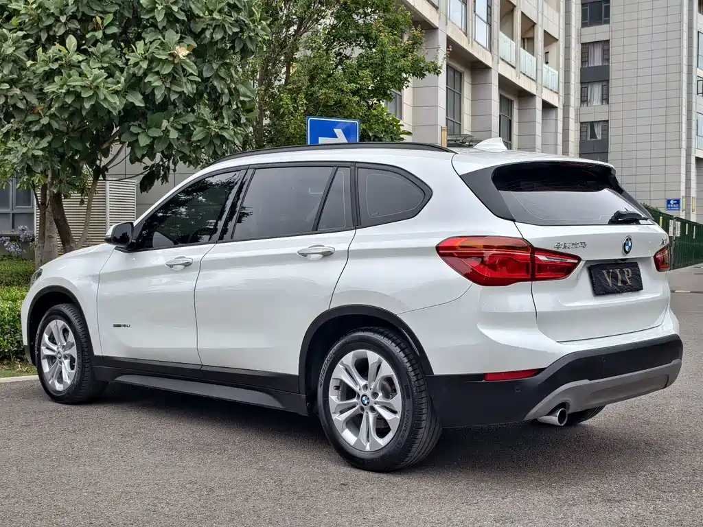 BMW X1 — миниатюра 24