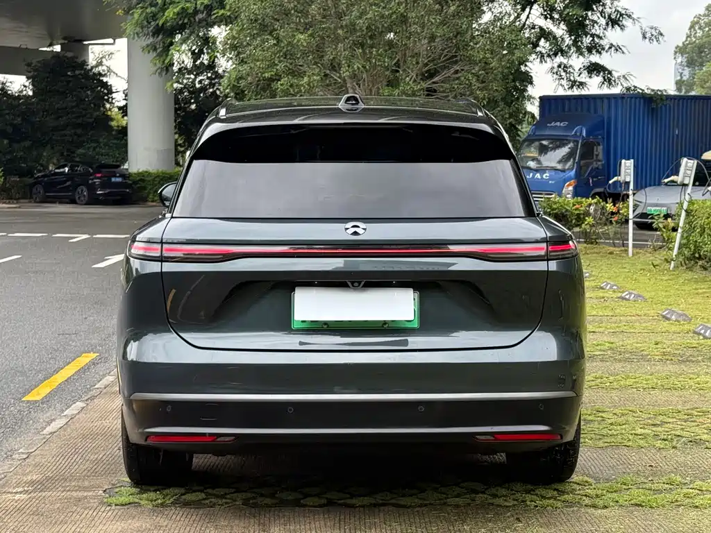 NIO ES8 — миниатюра 8