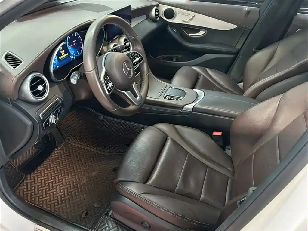 Mercedes-Benz GLC 2021 GLC 260 L 4MATIC