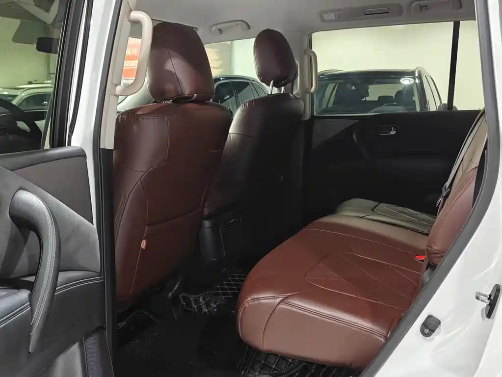 Nissan Patrol 2019 4.0L AT