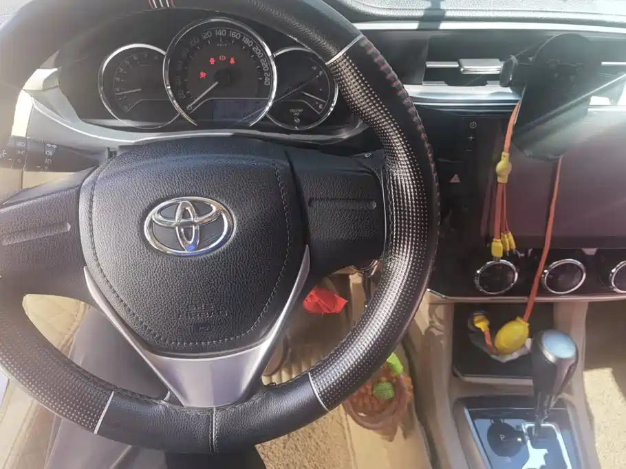 Toyota Corolla — миниатюра 12