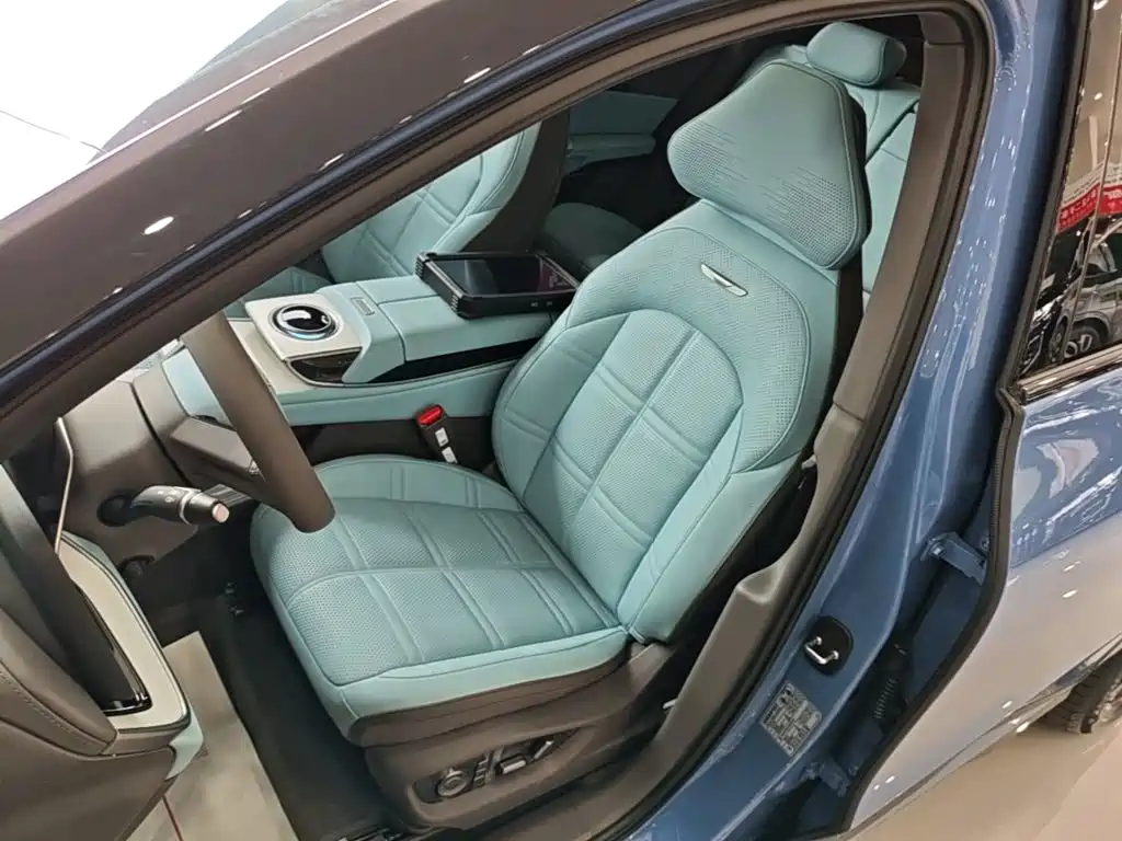 Hongqi Hongqi Tiangong 08 — миниатюра 15