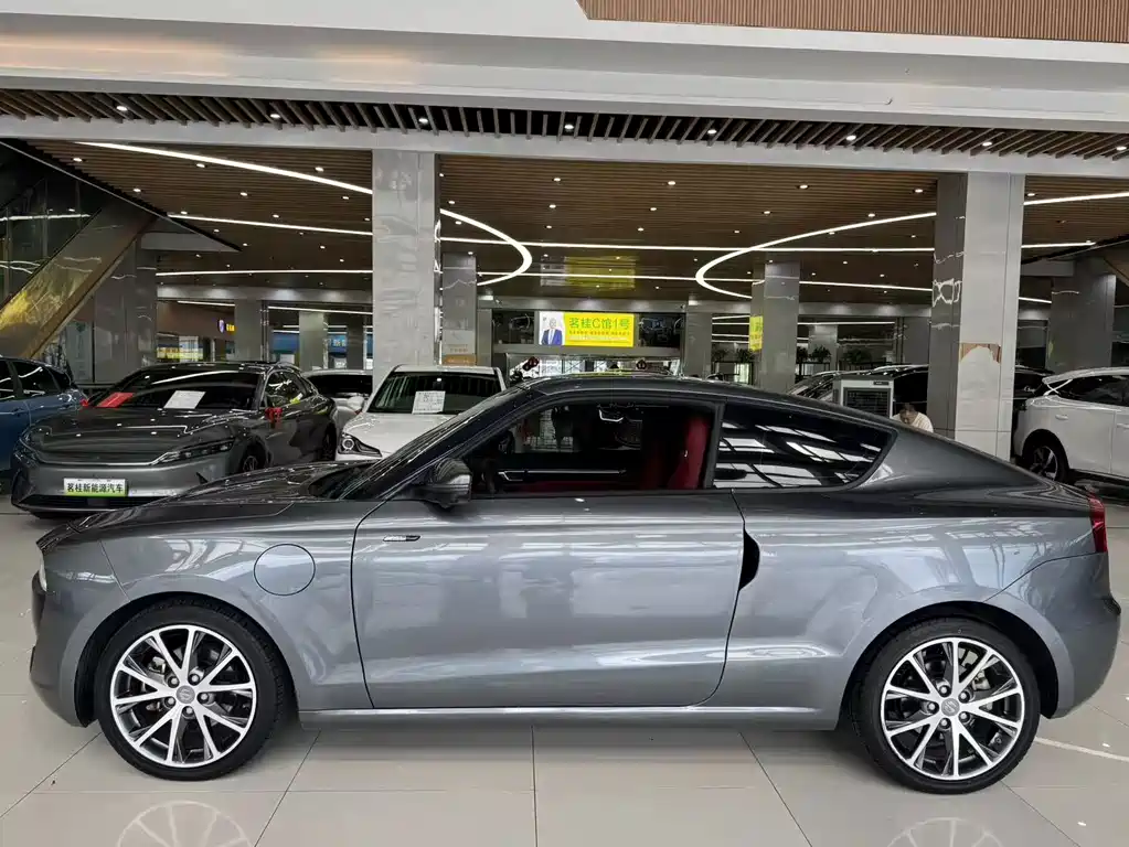 Leapmotor Leapmotor S01 — миниатюра 6