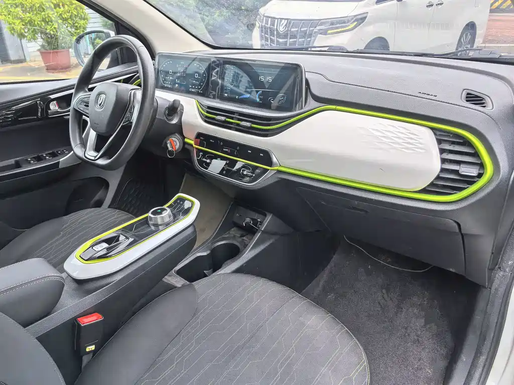 Changan Benben E-Star — миниатюра 13