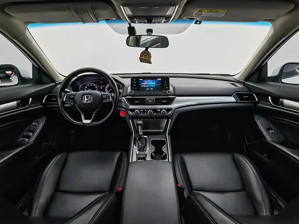 Honda Accord 2018 260TURBO Elite VI