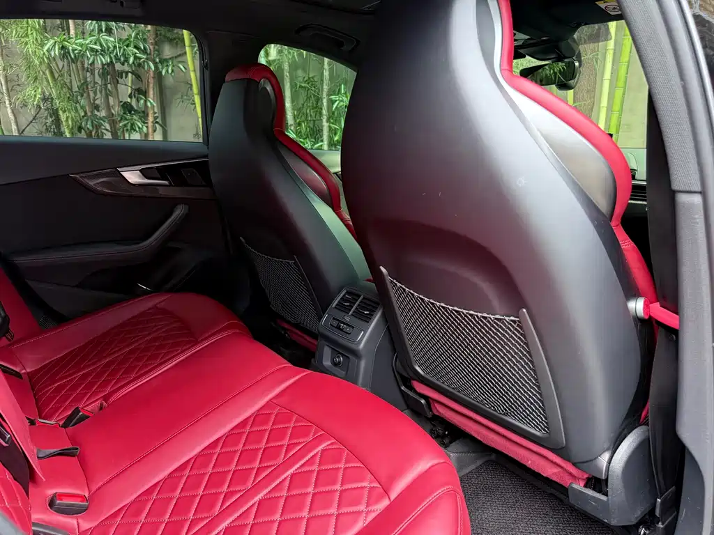 Audi S4 — миниатюра 12