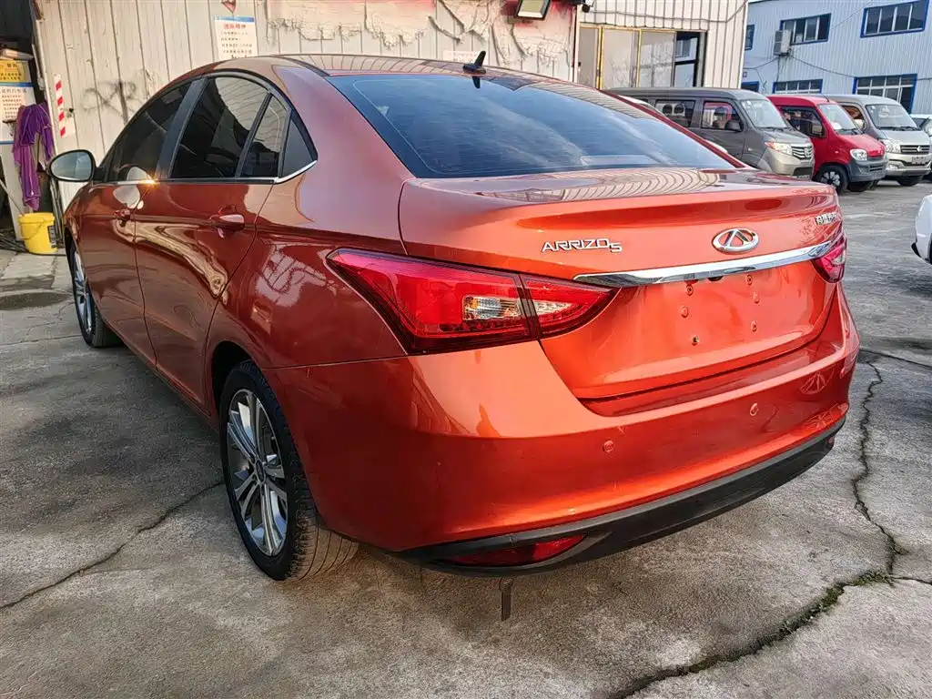 CHERY ARRIZO 5