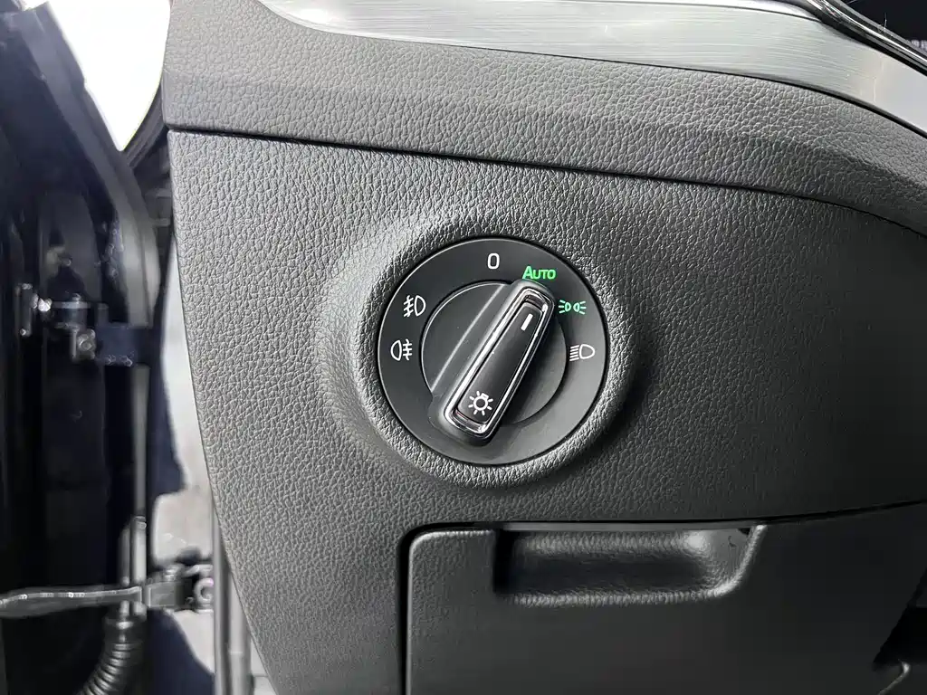 Skoda Superb — миниатюра 14