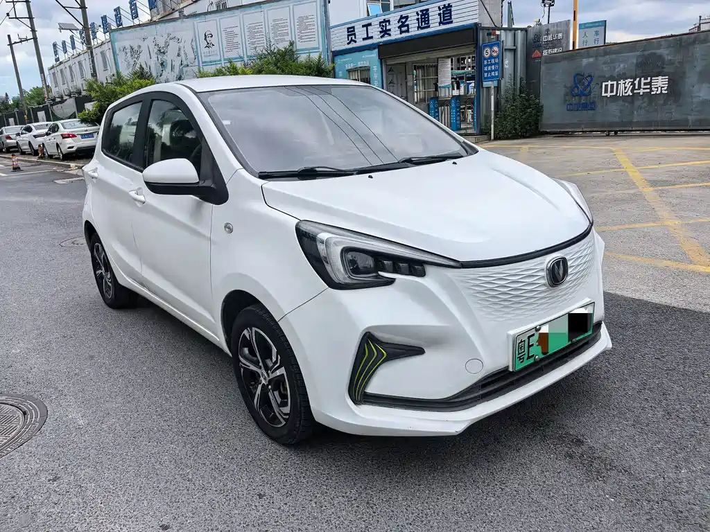 Changan Benben E-Star — миниатюра 3
