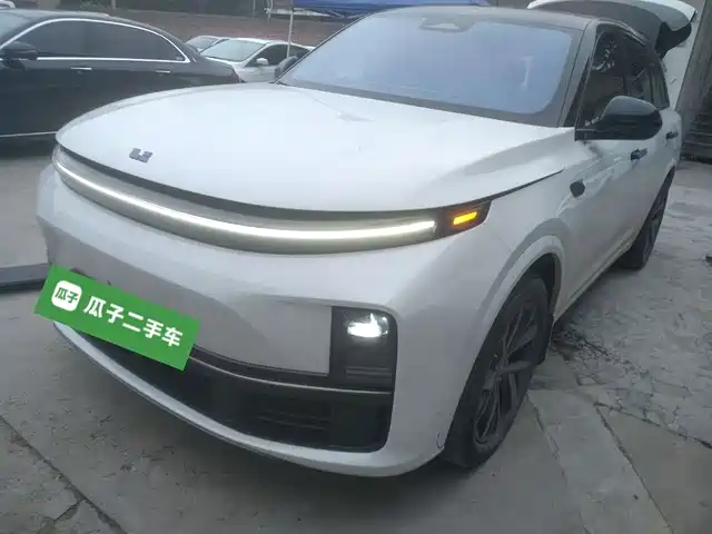 IDEAL CAR IDEAL L7 2023