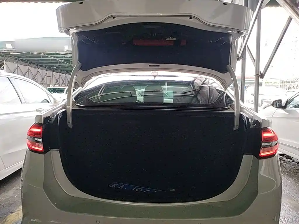Ford Mondeo — миниатюра 19