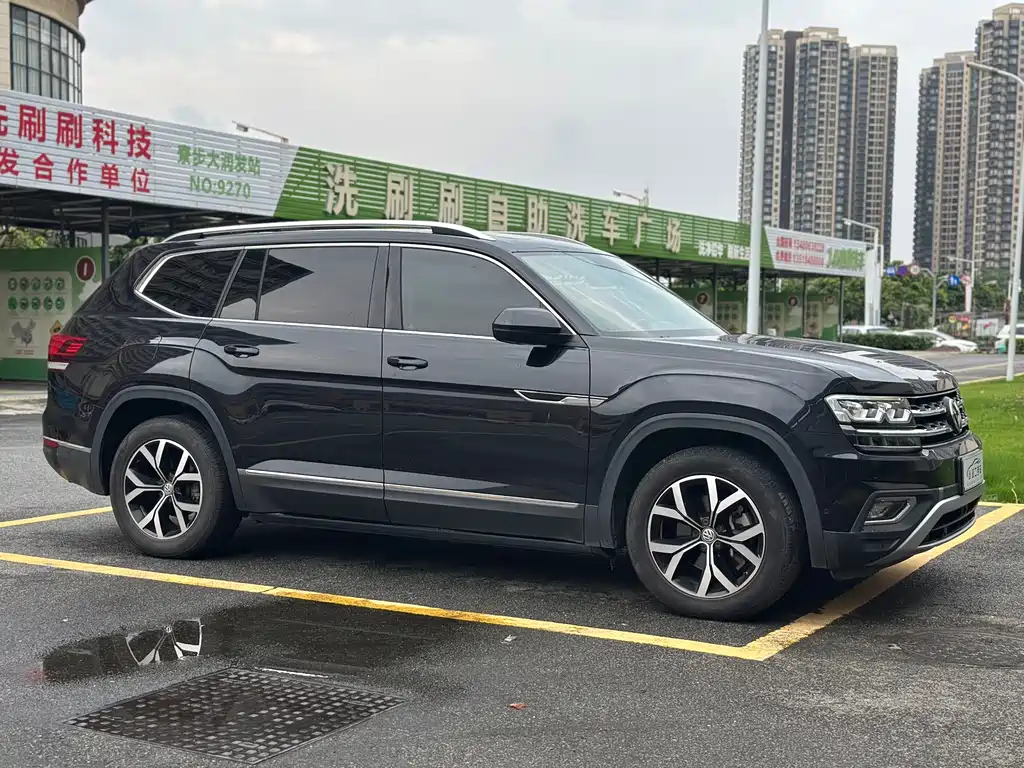 Volkswagen Teramont — миниатюра 3