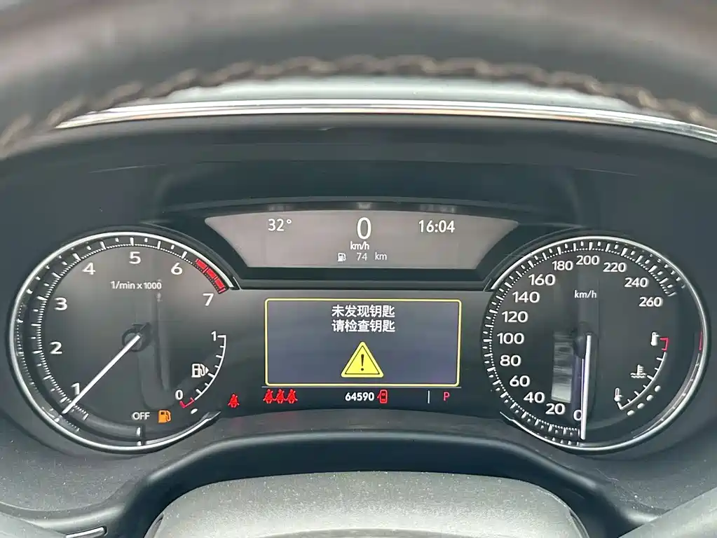 Cadillac CT5 — миниатюра 9