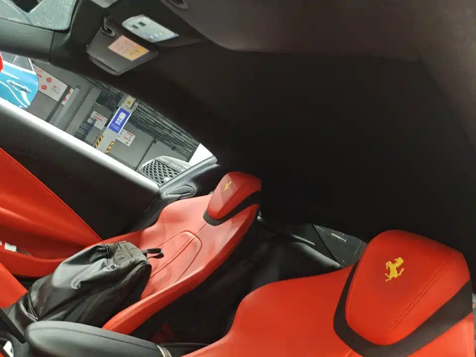 Ferrari Roma — миниатюра 12