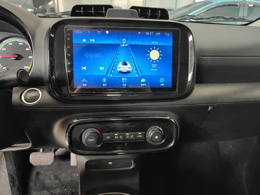 Roewe Clever — миниатюра 13