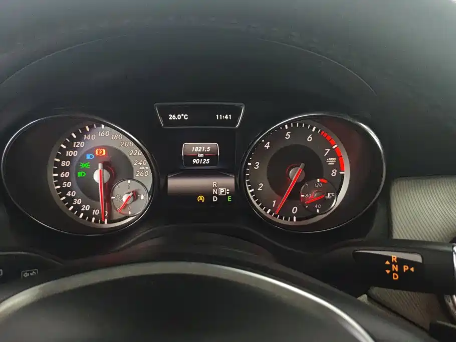 Mercedes-Benz GLA — миниатюра 14