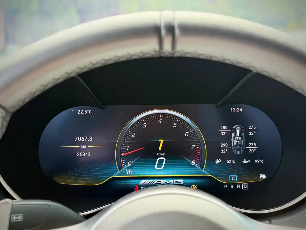 Mercedes-Benz AMG GT — миниатюра 12