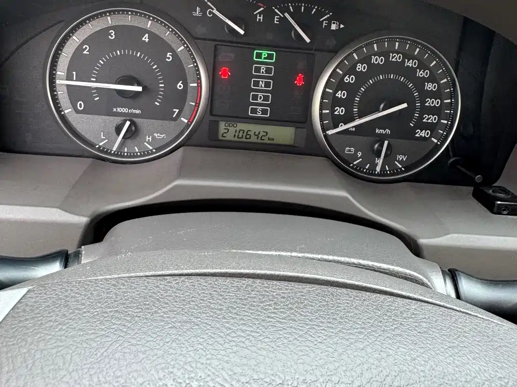 Toyota Land Cruiser — миниатюра 18
