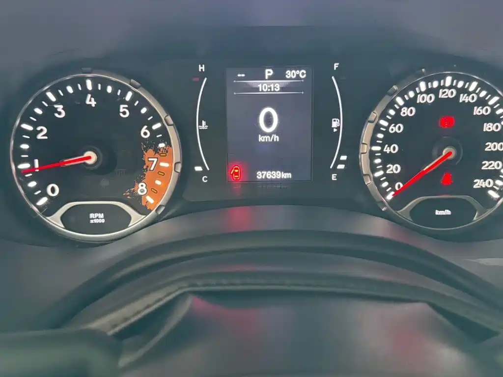 Jeep Renegade — миниатюра 13
