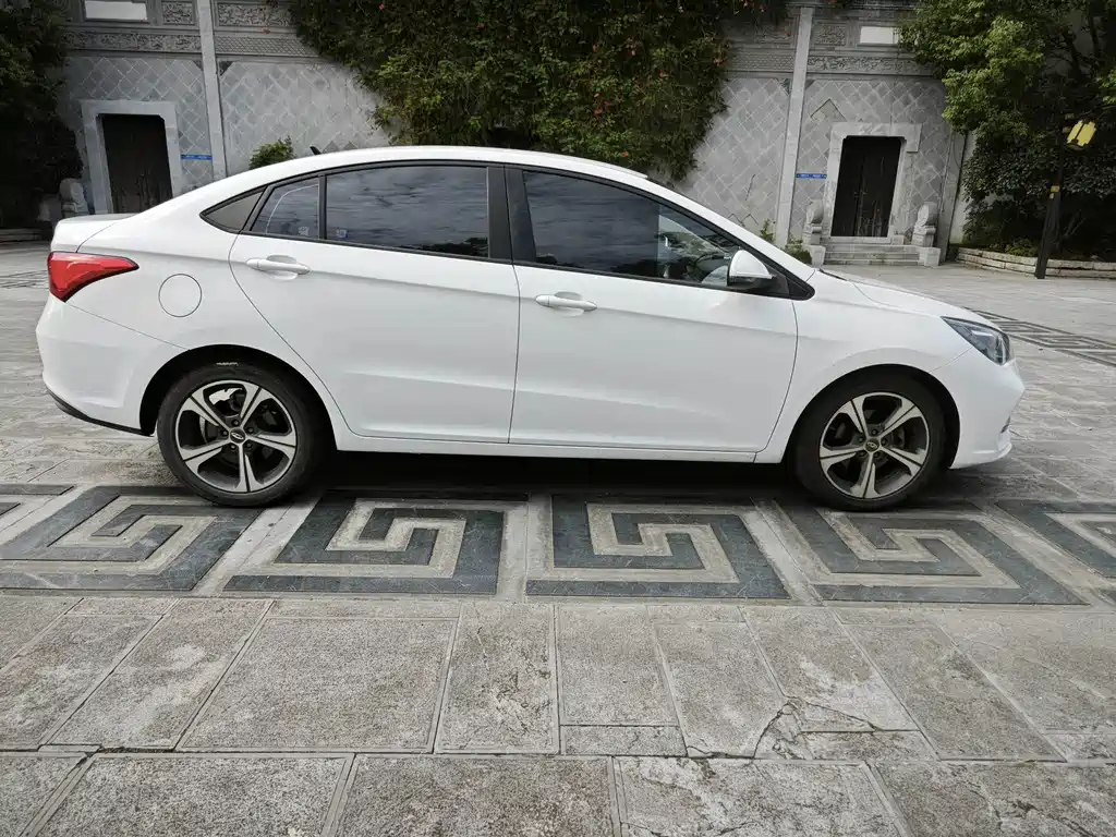 Chery Arrizo 5 — миниатюра 18