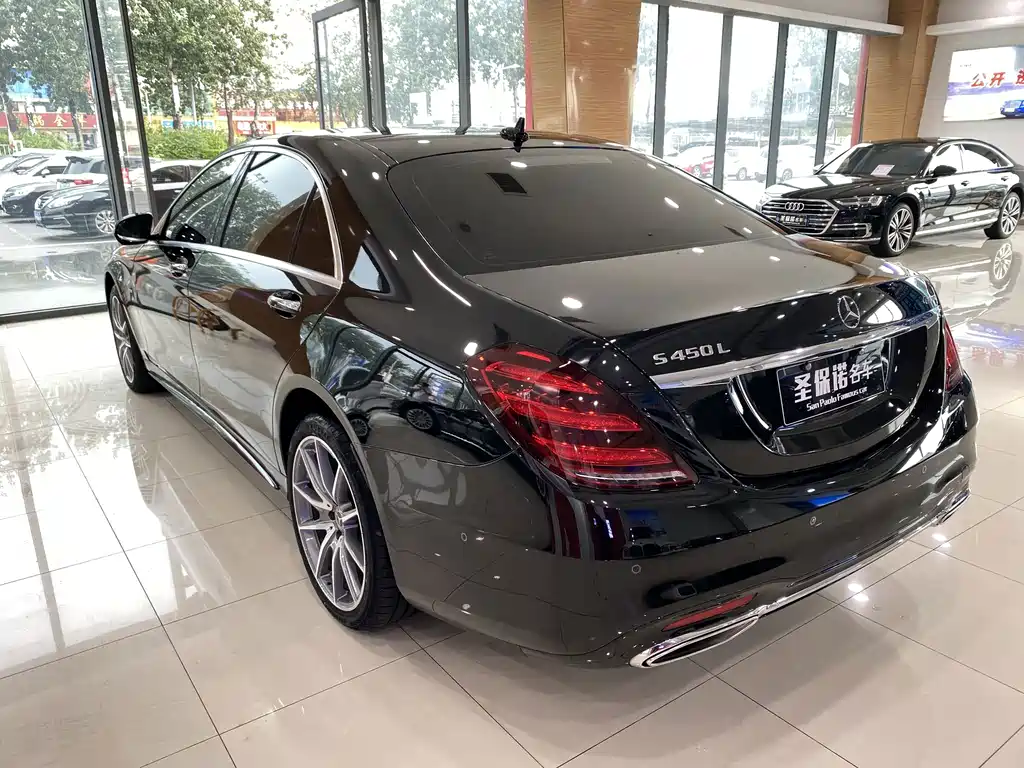 Mercedes-Benz S-Class — миниатюра 6