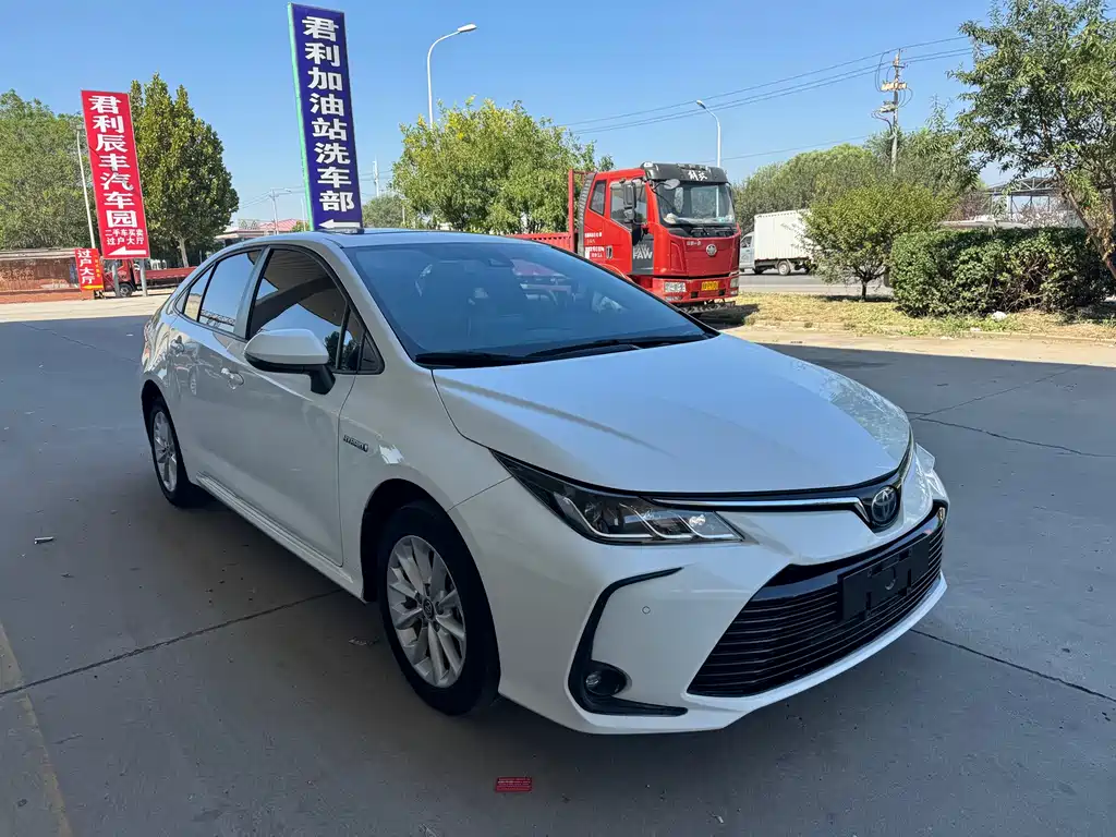 Toyota Corolla — миниатюра 5