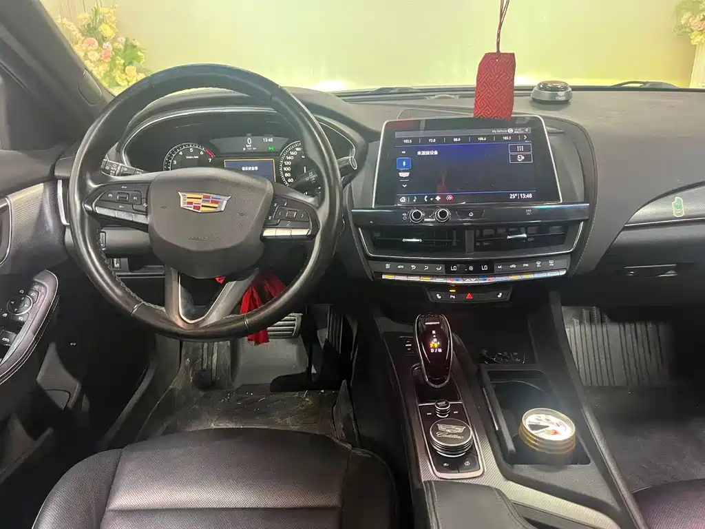 Cadillac CT5 — миниатюра 6
