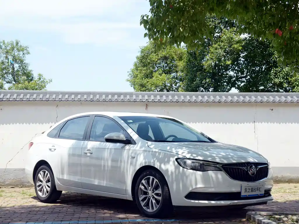 Buick Excelle — миниатюра 3